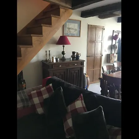 Le Petit Grange Bed and Breakfast Le Lindois