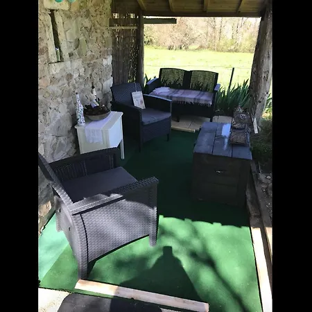 Le Petit Grange Bed and Breakfast