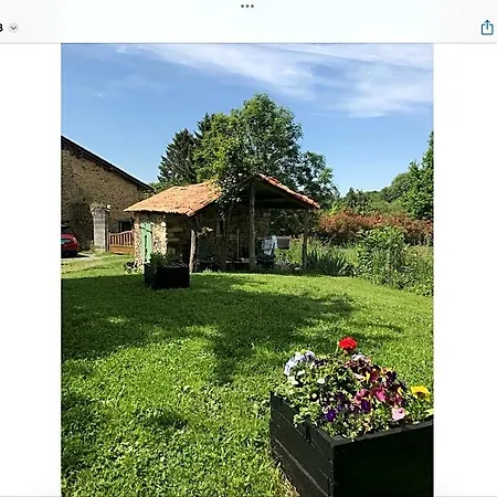 Le Petit Grange Nocleg ze śniadaniem Le Lindois