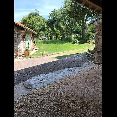Le Petit Grange * Le Lindois
