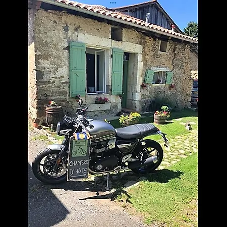 Le Petit Grange Nocleg ze śniadaniem *